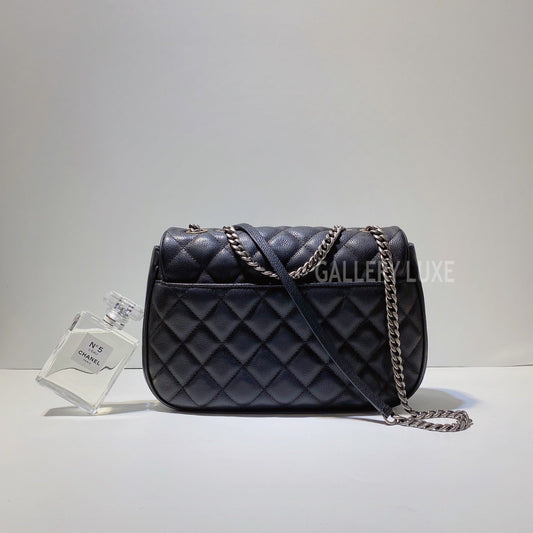 No.3297-Chanel Casual Pocket Messenger Bag