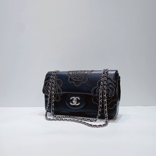 No.3600-Chanel Embroidered Lambskin Evening Camellia Flap Bag