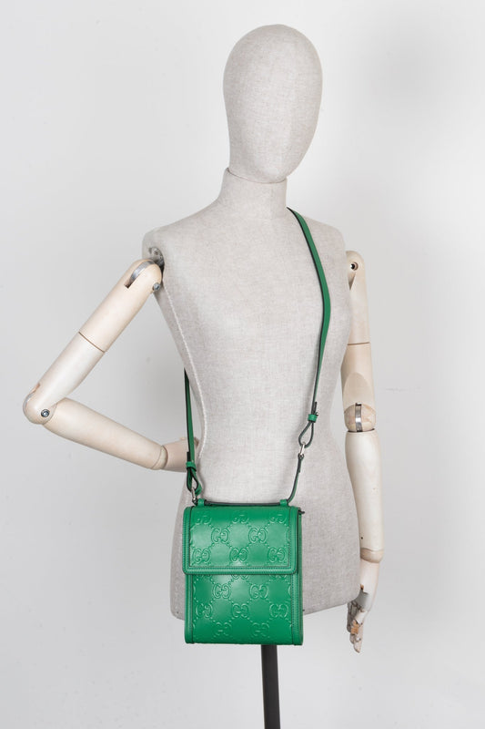 Luxury Gucci Trending 2025 GG Embossed Bag Green