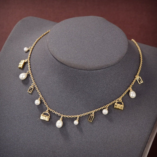 Luxury FendiFF BUCKLED PEARL GOLD NECKLACE