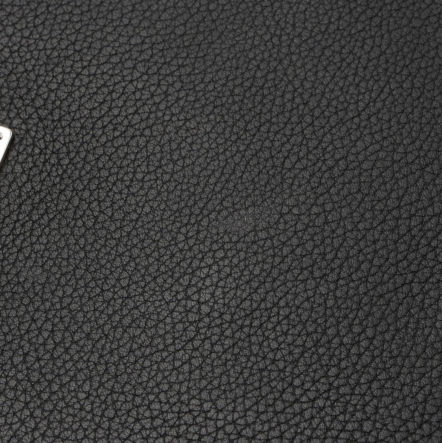Louis Vuitton Calfskin Mylockme Pochette (SHF-RXPefe)