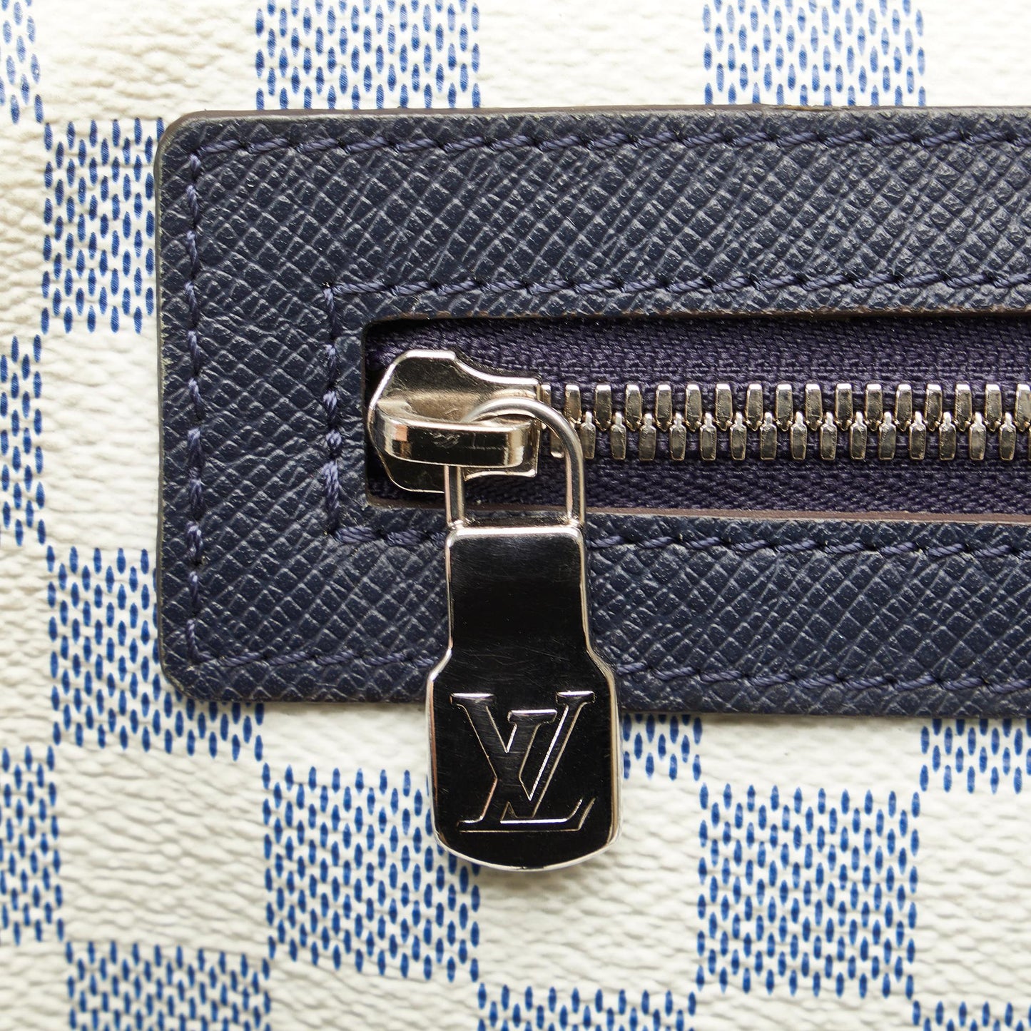 Louis Vuitton Damier Azur Coastline Matchpoint (SHG-LQ2sPb)
