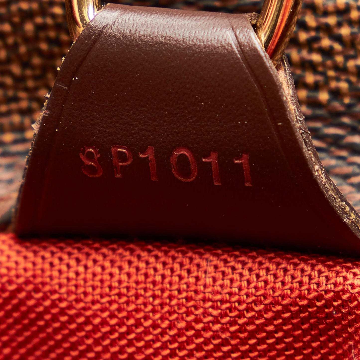 Louis Vuitton Damier Ebene Bastille Messenger Bag (SHG-30636)