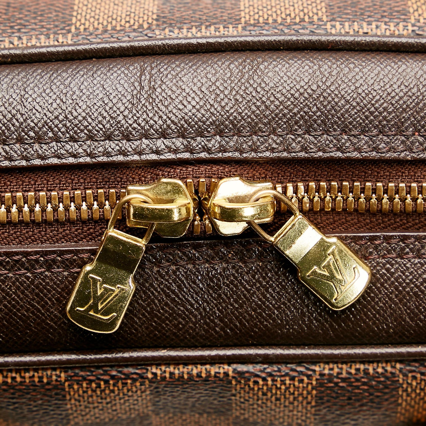 Louis Vuitton Damier Ebene Brera (SHG-sG9uVG)