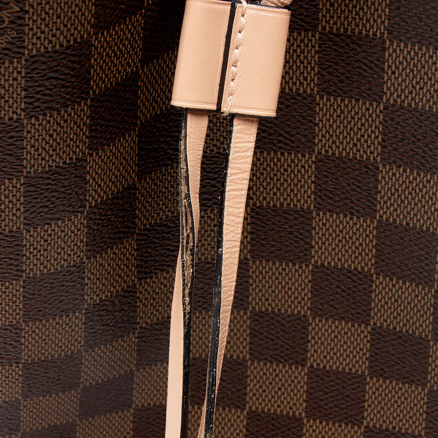 Louis Vuitton Damier Ebene Neonoe MM Shoulder Bag