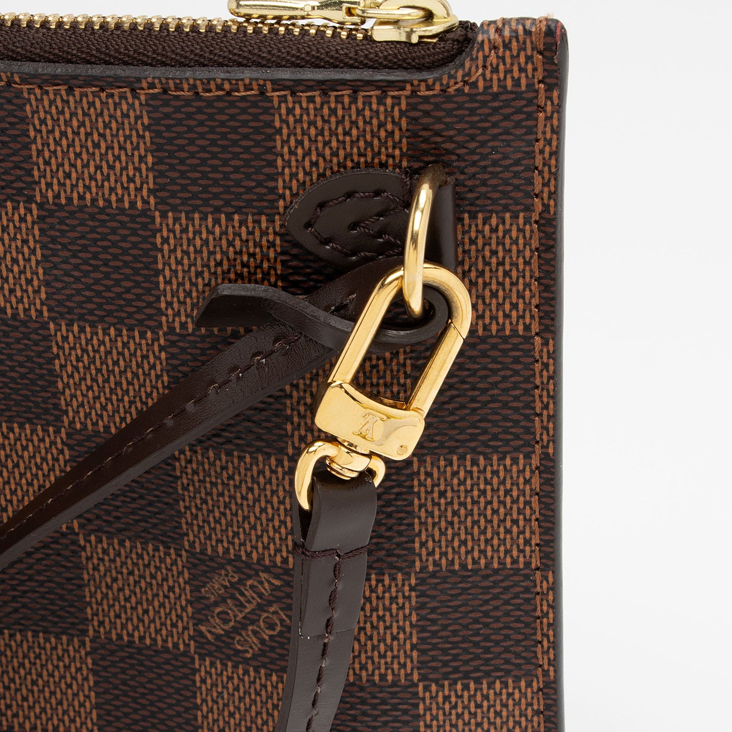 Louis Vuitton Damier Ebene Neverfull MM Pochette (SHF-iiFn5Y)