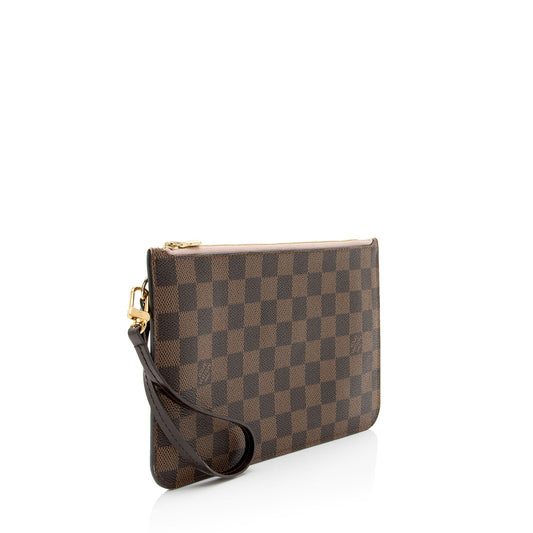 Louis Vuitton Damier Ebene Neverfull MM Pochette