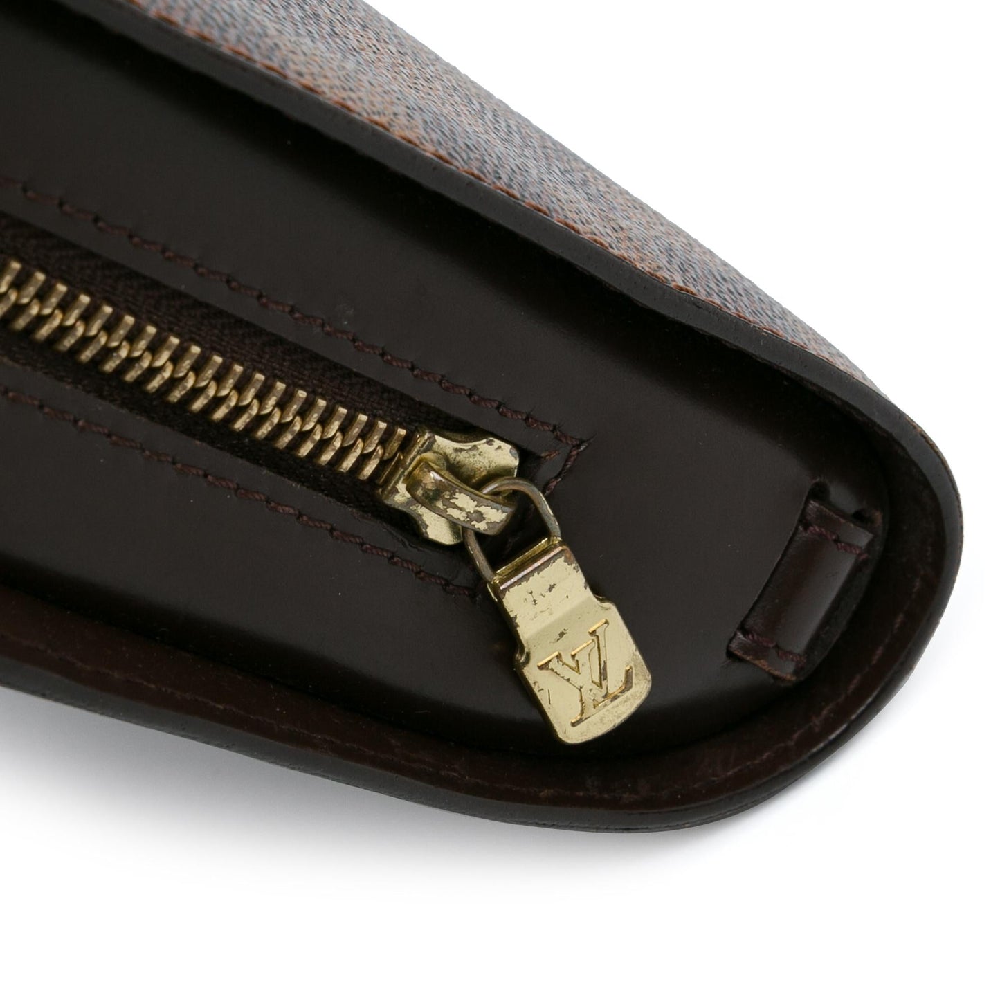 Louis Vuitton Damier Ebene Pochette Saint Louis (SHG-yvvfPU)
