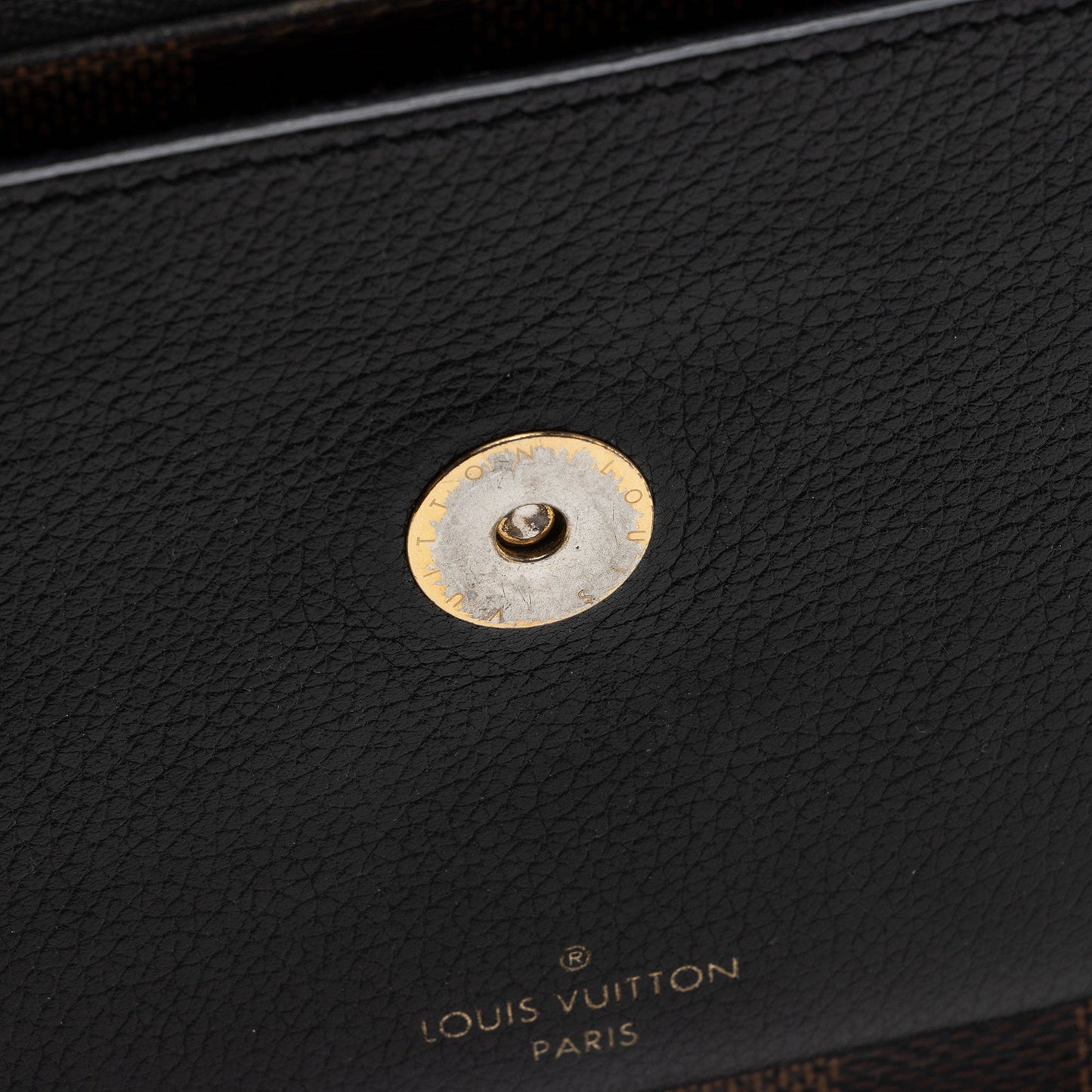Louis Vuitton Damier Ebene Vavin Chain Wallet (SHF-UNrDGN)