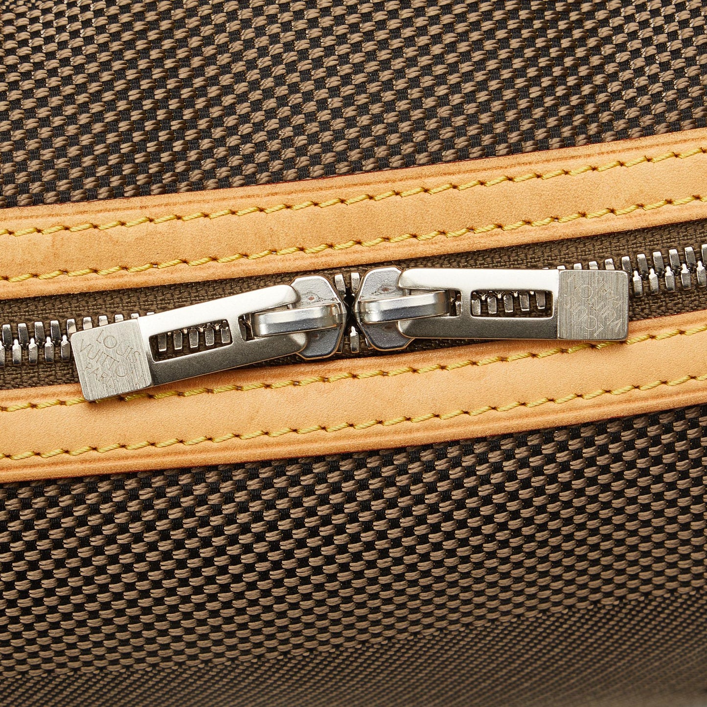 Louis Vuitton Damier Geant Terre Explorateur (SHG-EdJPuE)