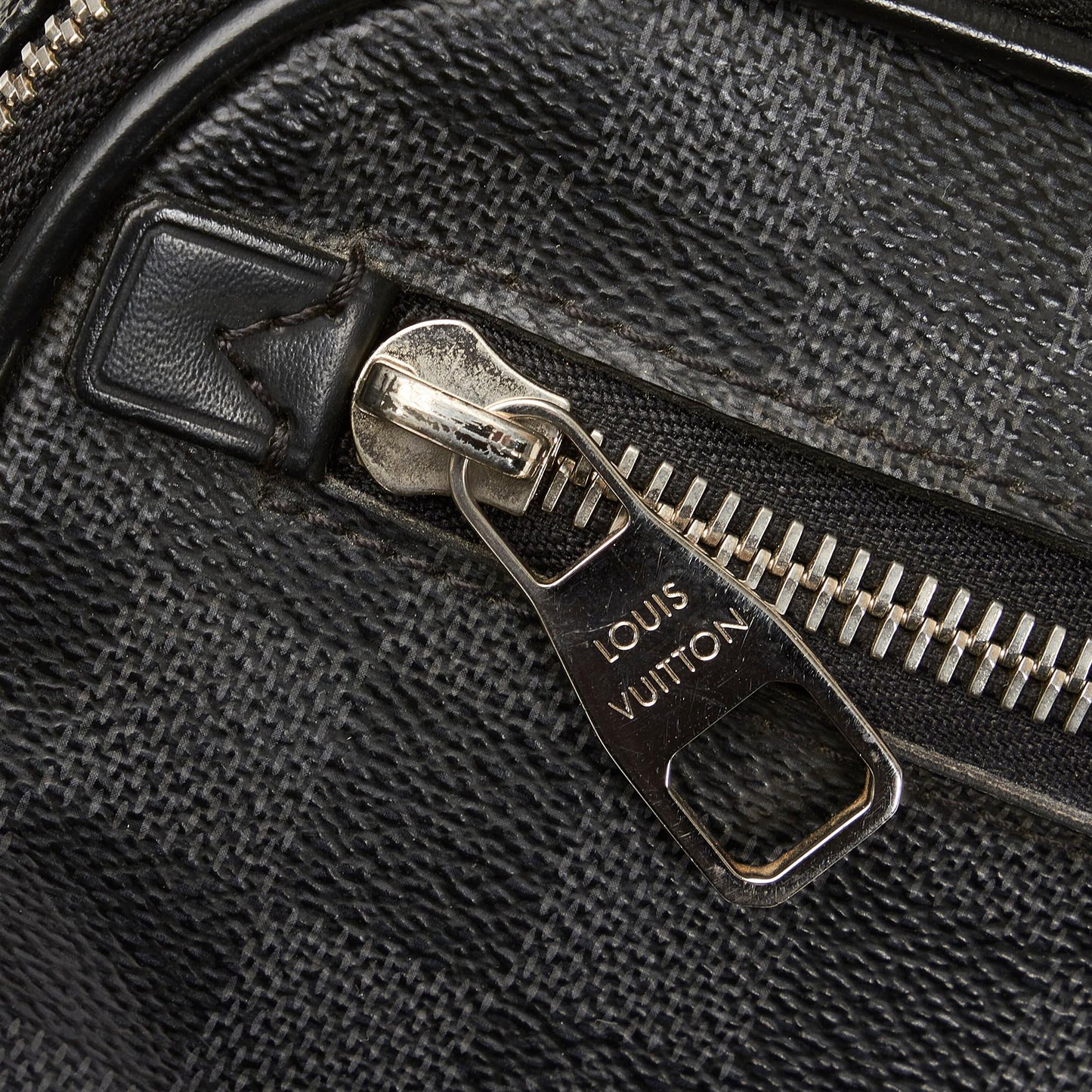 Louis Vuitton Damier Graphite Ambler (SHG-Pc0ezK)