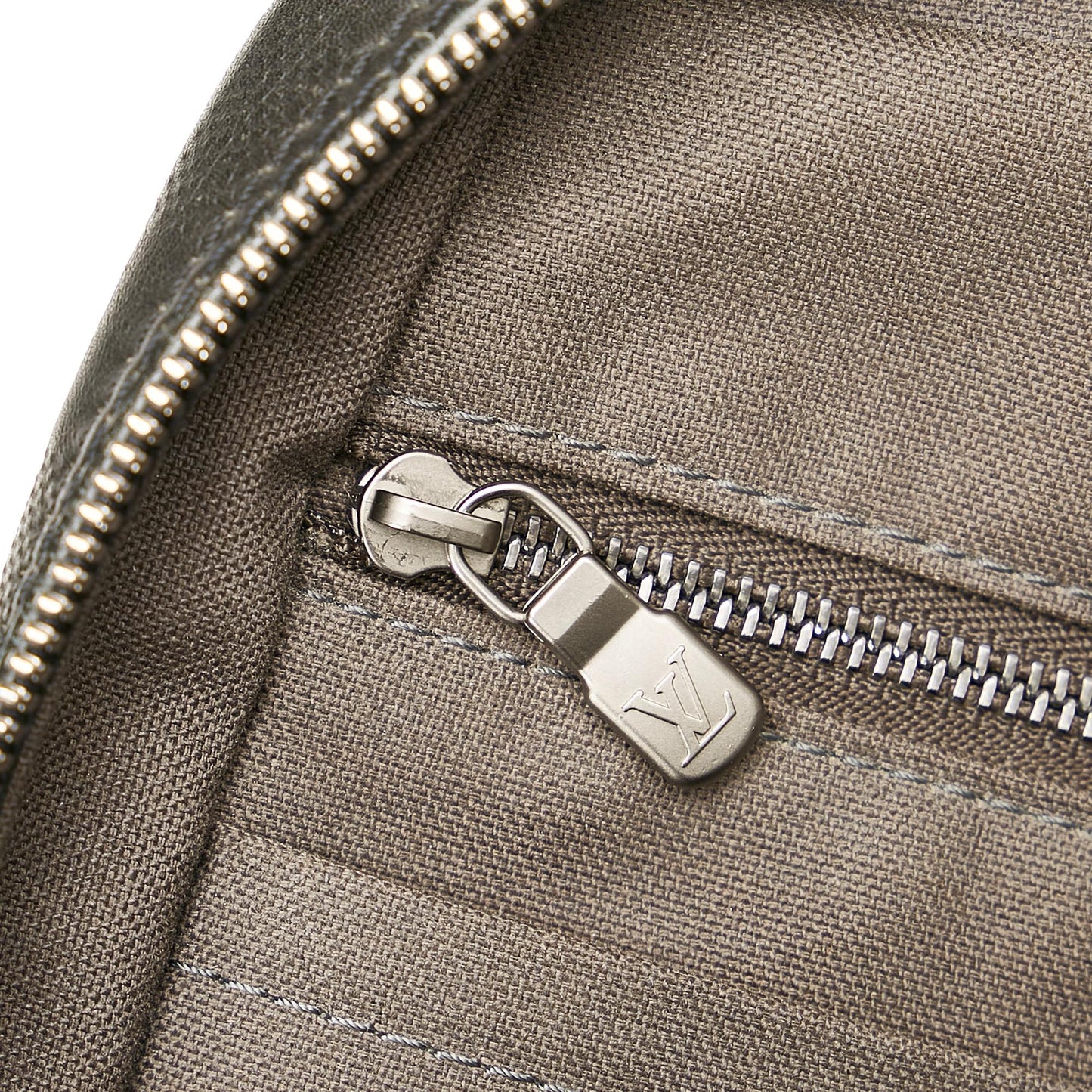 Louis Vuitton Damier Graphite Porte-Documents Voyage (SHG-25522)
