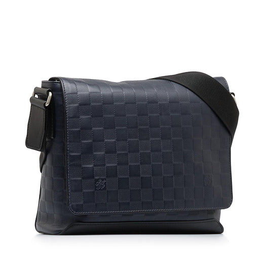 Louis Vuitton Damier Infini District PM (SHG-2D2kbT)