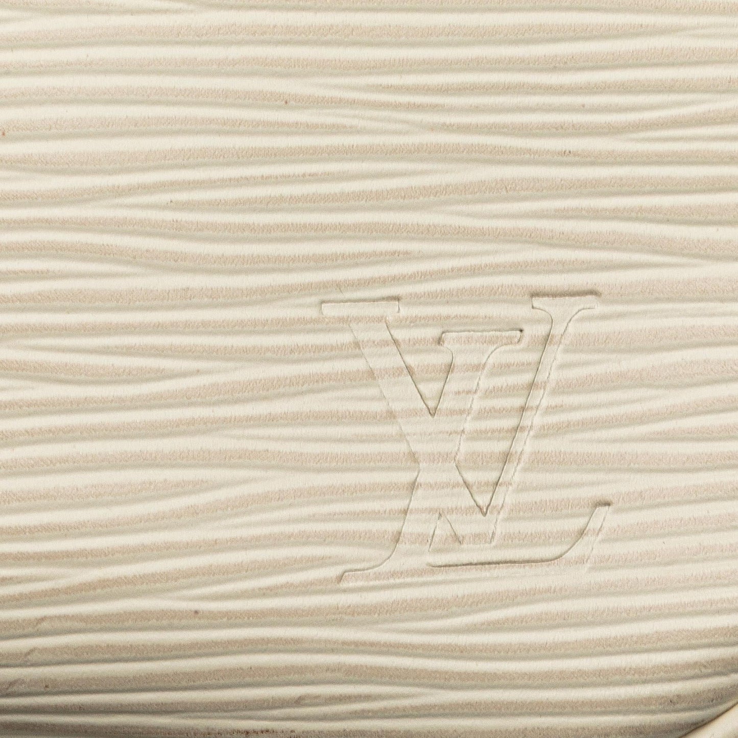 Louis Vuitton Epi Passy PM