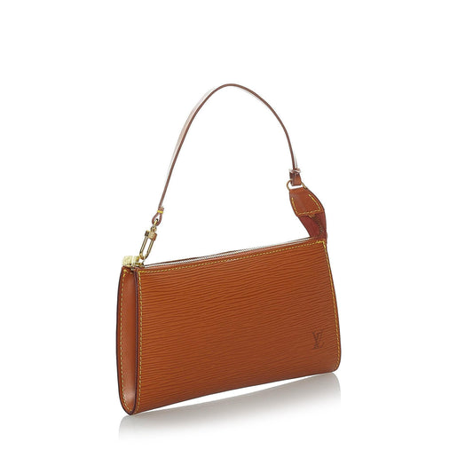 Louis Vuitton Epi Pochette Accessoires (SHG-30283)