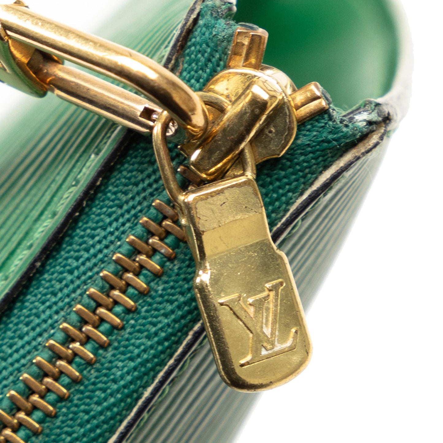 Louis Vuitton Epi Pochette Accessoires (SHG-ihcFMd)