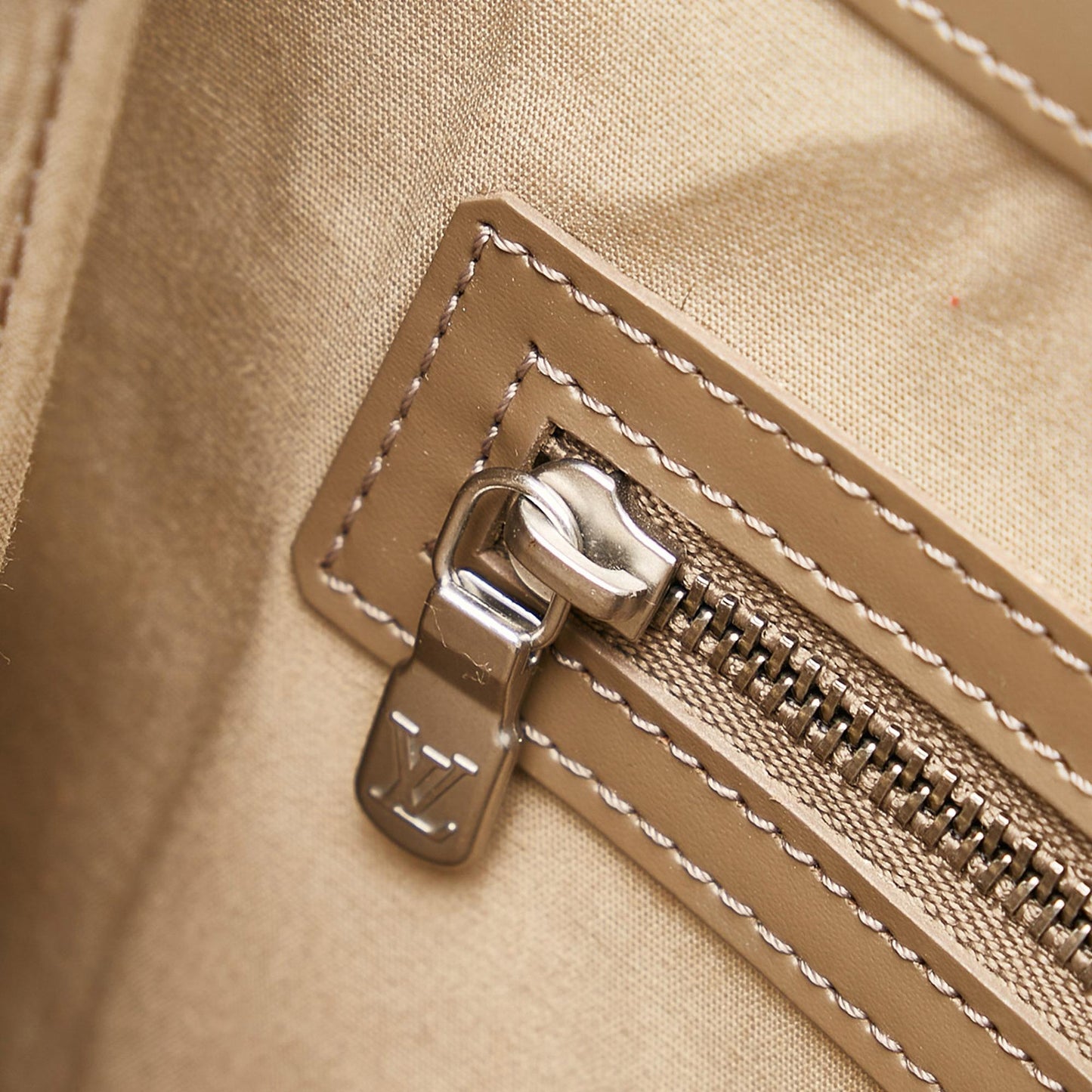 Louis Vuitton Epi Saint Tropez (SHG-37144)