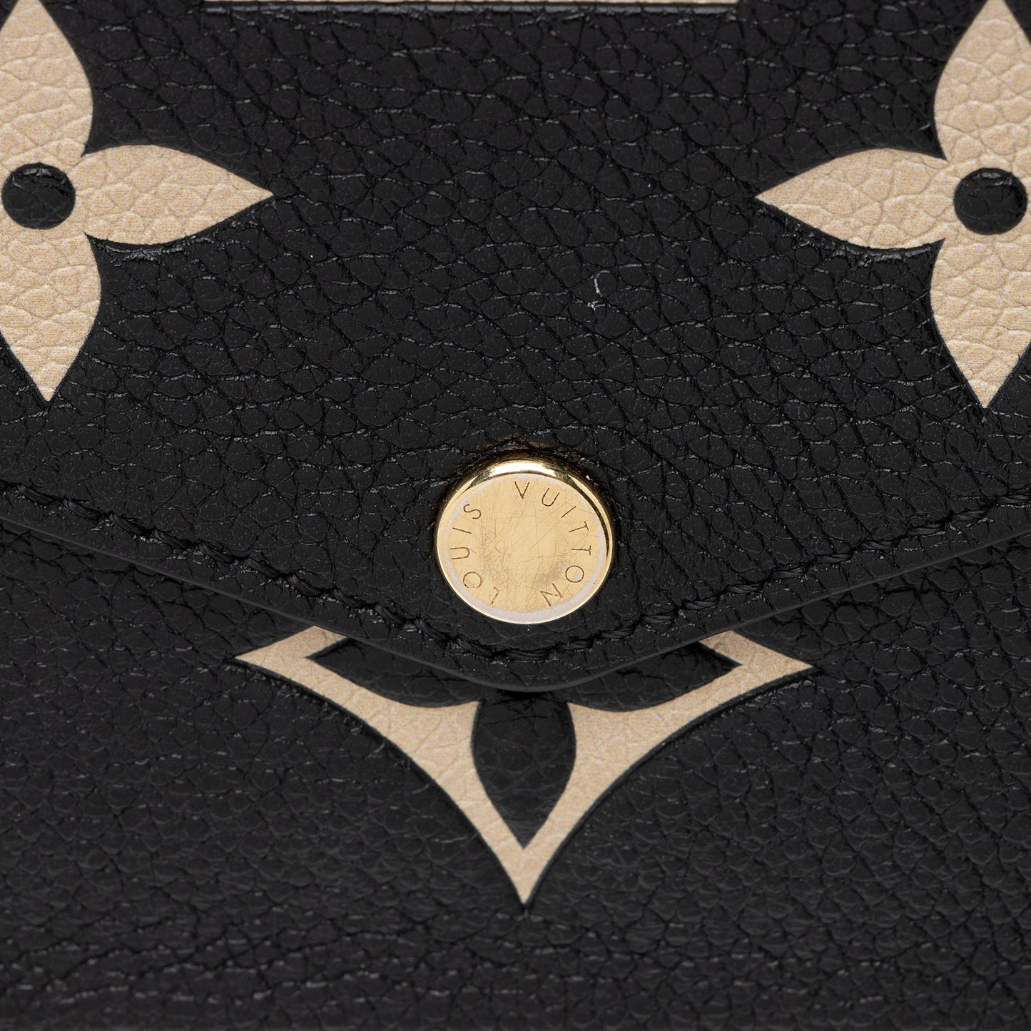 Louis Vuitton Giant Monogram Empreinte Felicie Pochette (SHF-52Z5ty)