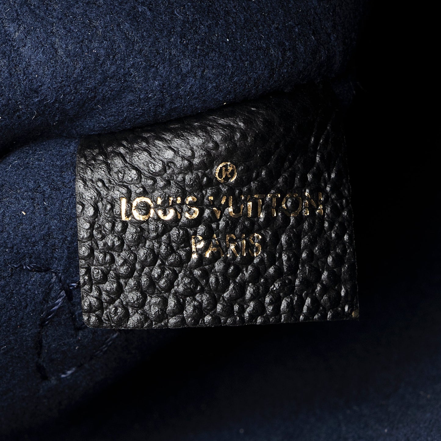 Louis Vuitton Giant Monogram Empreinte Neverfull MM Pochette (SHF-cf2Bqi)