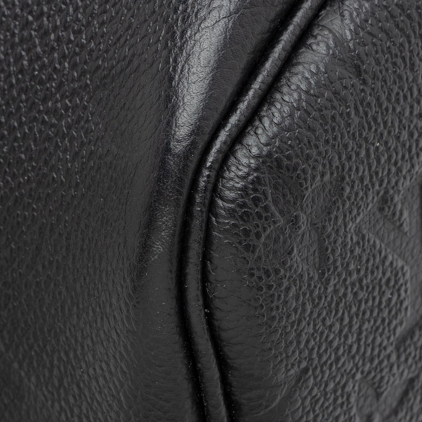Louis Vuitton Giant Monogram Empreinte Neverfull MM Tote (SHF-eOjQfw)