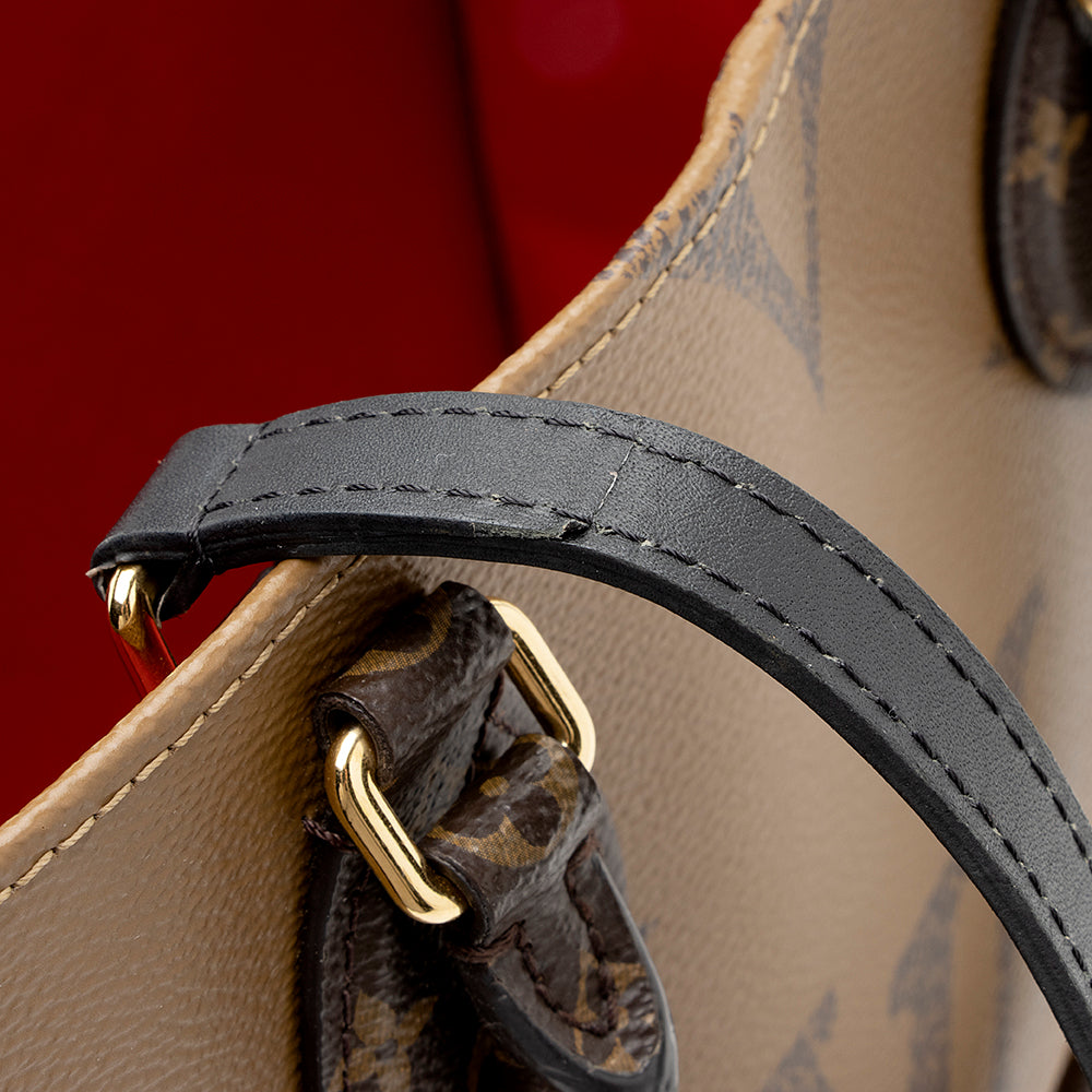 Louis Vuitton Giant Monogram Onthego MM Tote (SHF-20188)