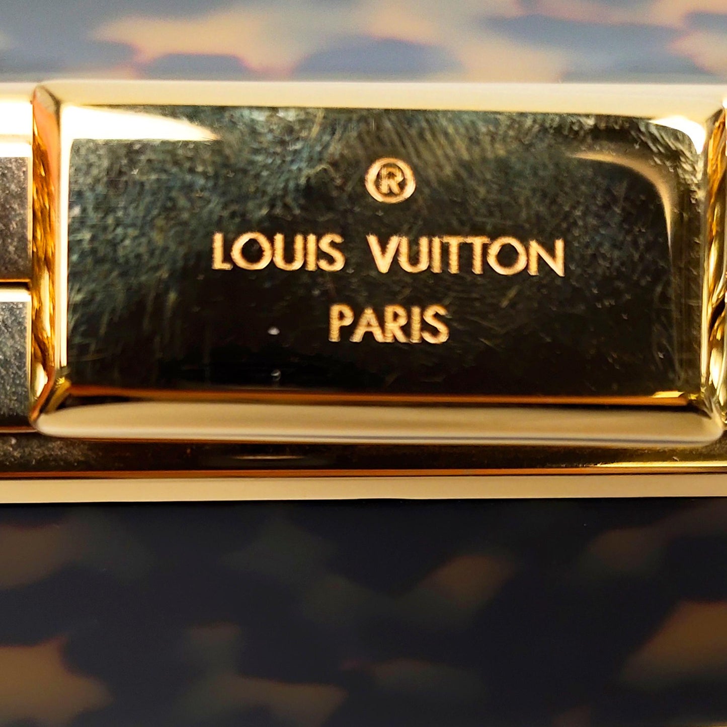 Louis Vuitton Minaudiere Bijou Tortoise Shell Clutch (SHG-35325)