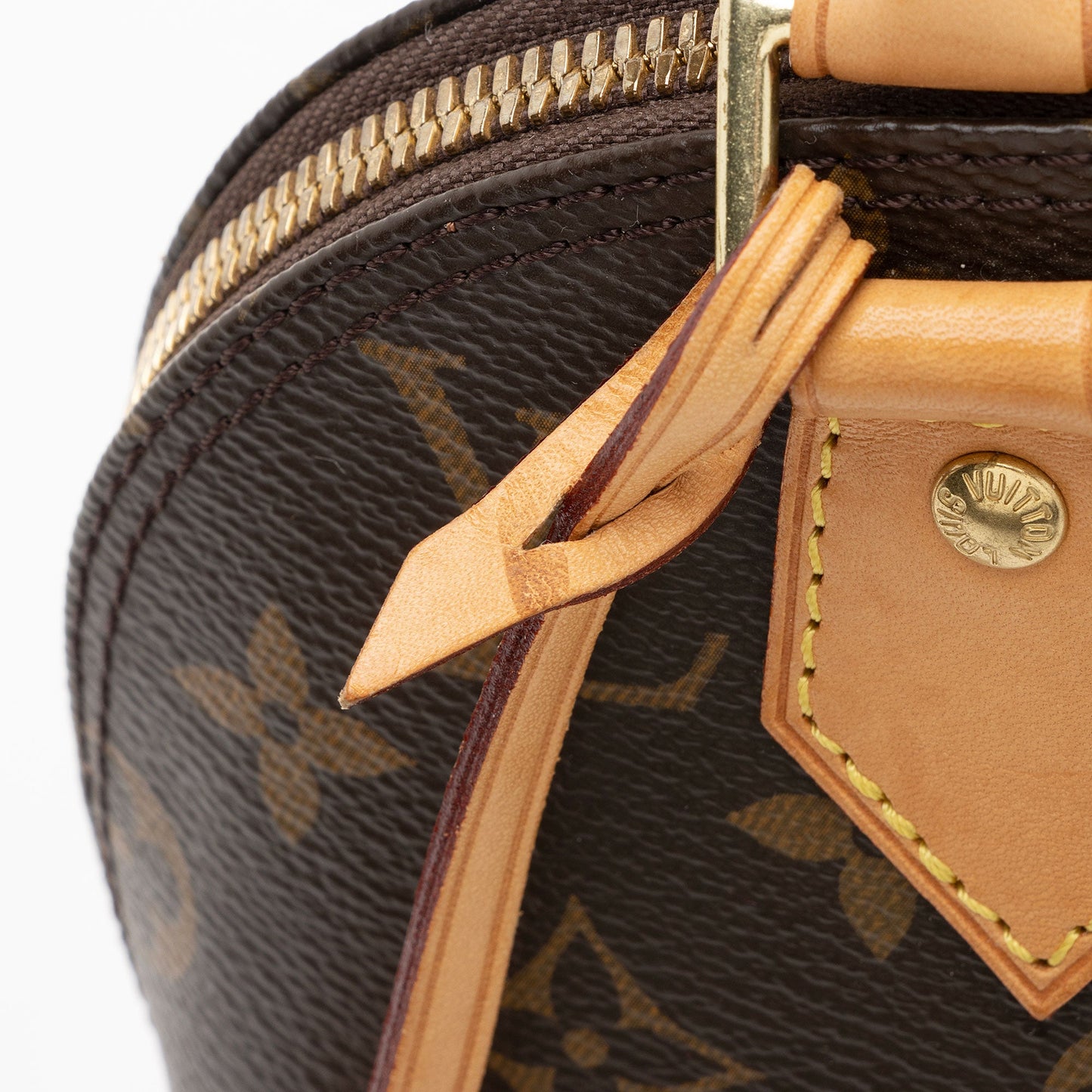 Louis Vuitton Monogram Canvas Alma BB Satchel (SHF-qfPr3h)