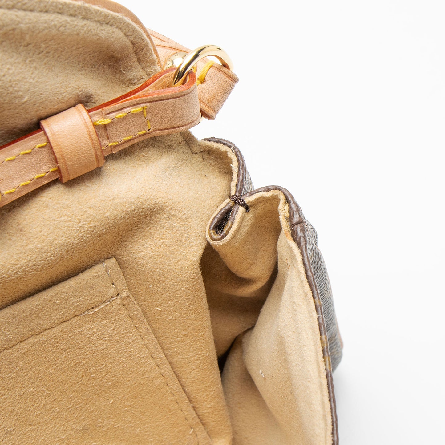 Louis Vuitton Monogram Canvas Beverly Clutch