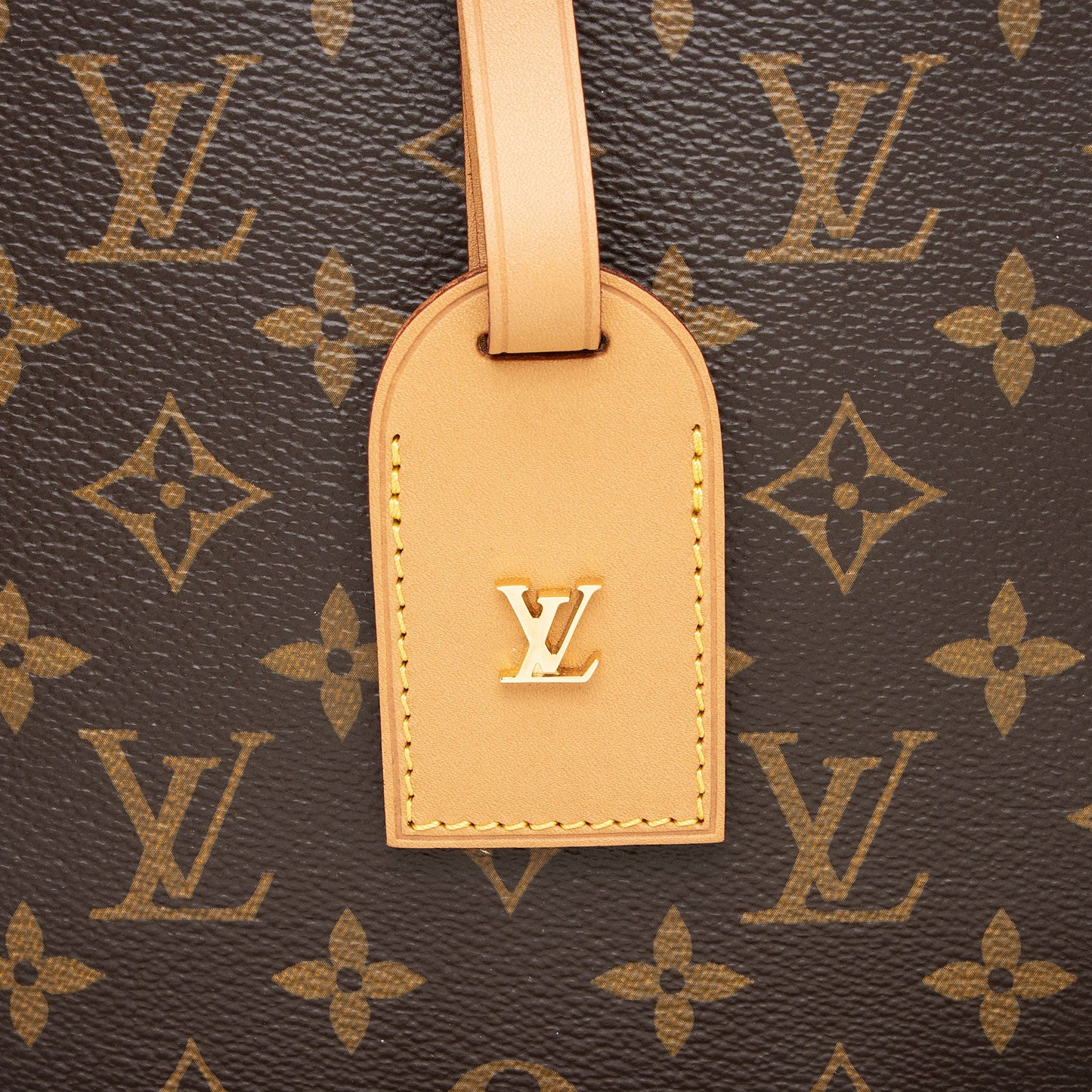 Louis Vuitton Monogram Canvas Boite Chapeau Souple MM Shoulder Bag (SHF-sqLMuj)