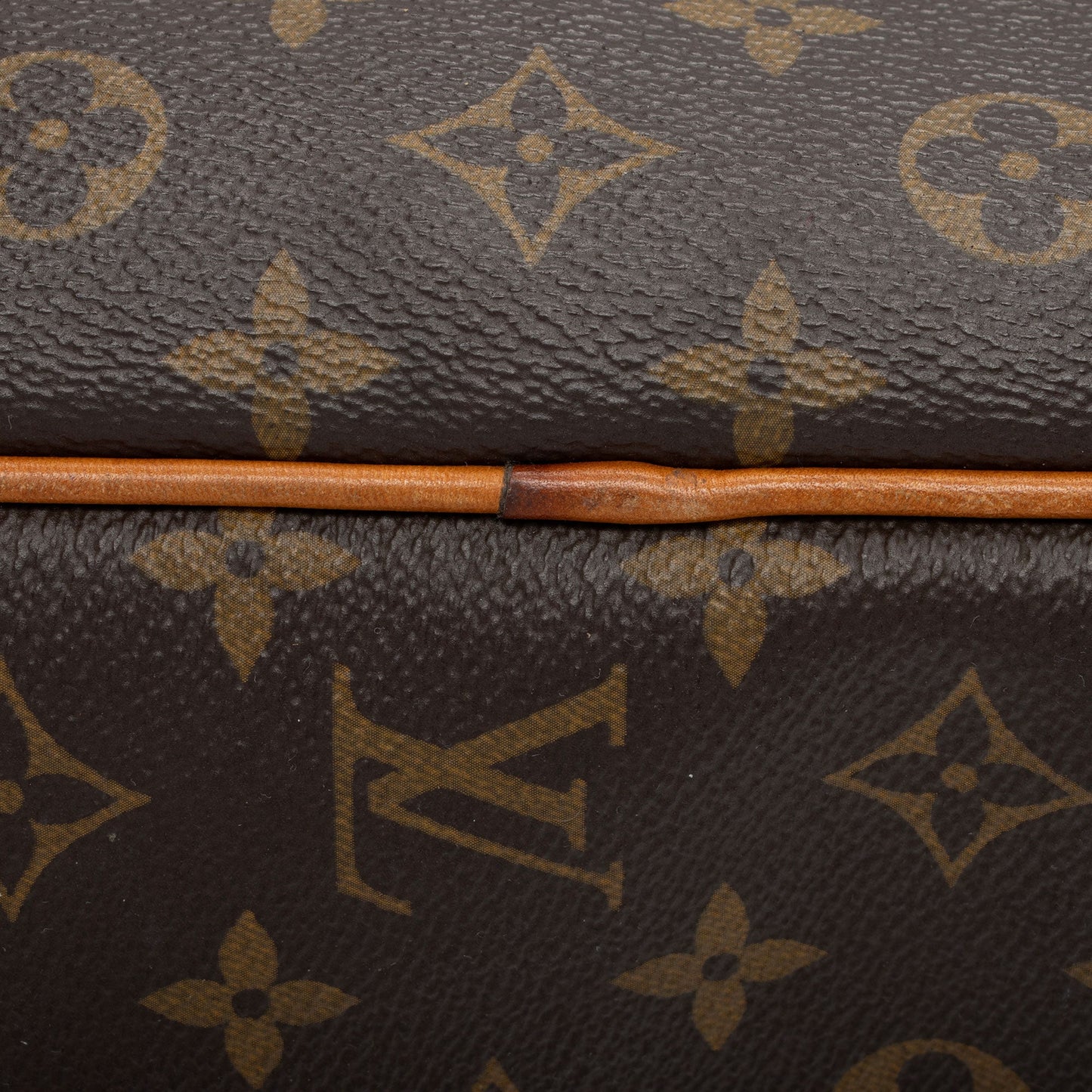 Louis Vuitton Monogram Canvas Delightful MM Shoulder Bag (SHF-L7TBtP)