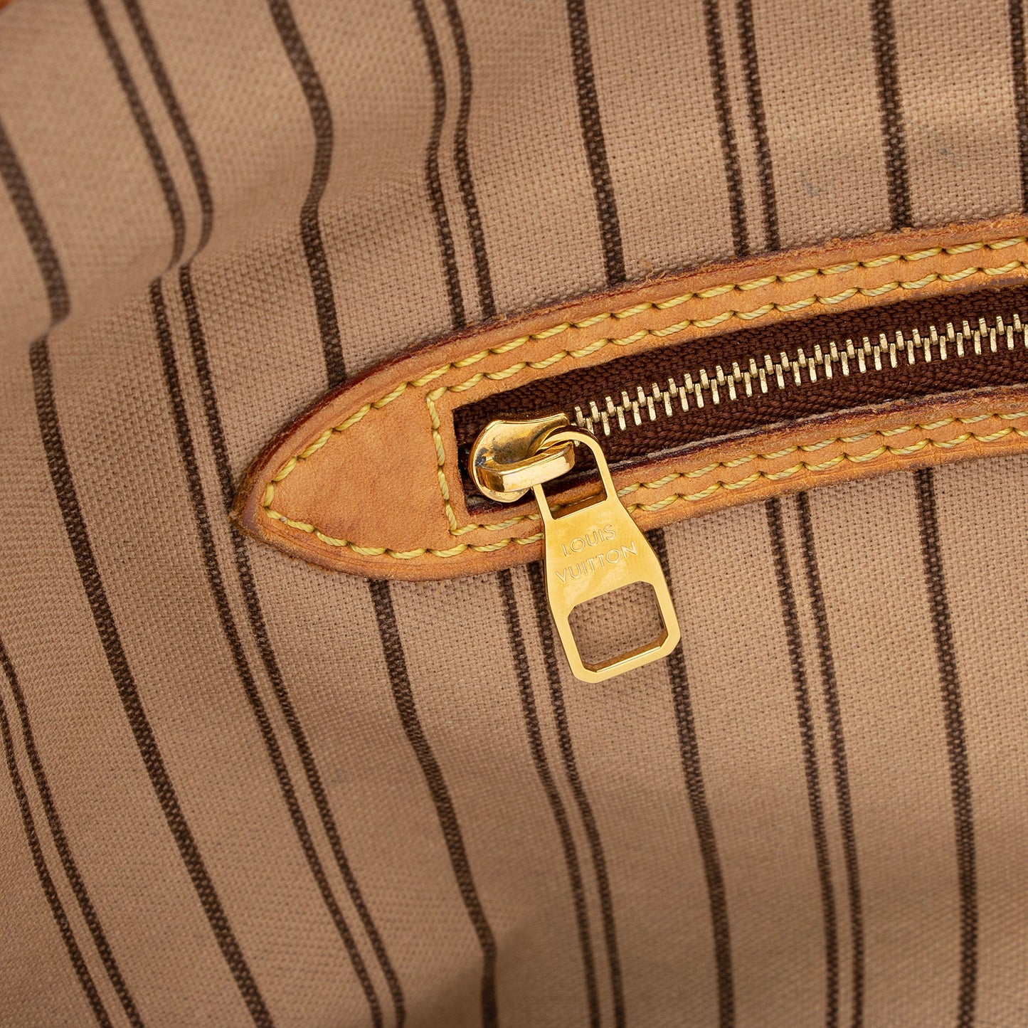 Louis Vuitton Monogram Canvas Delightful PM Shoulder Bag (SHF-22510)