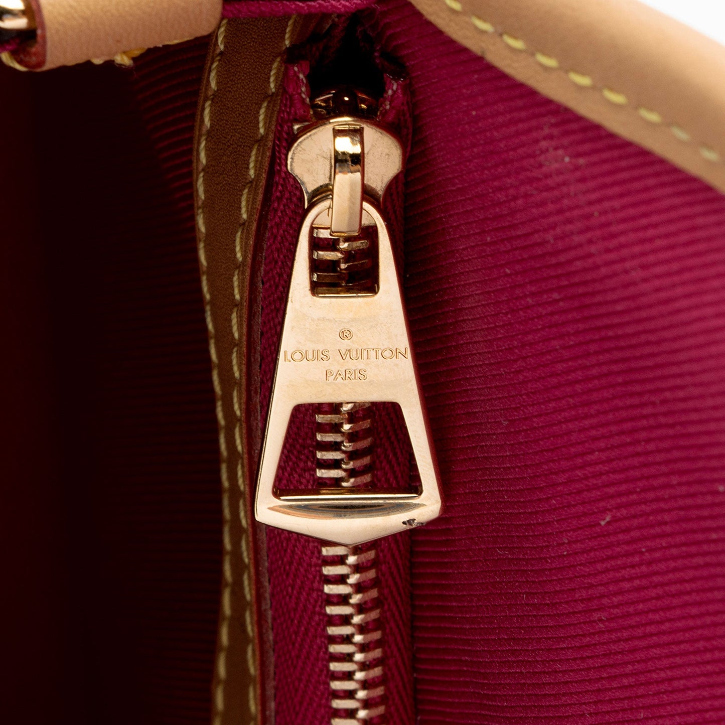 Louis Vuitton Monogram Canvas Diane Satchel (SHF-JwIGV6)
