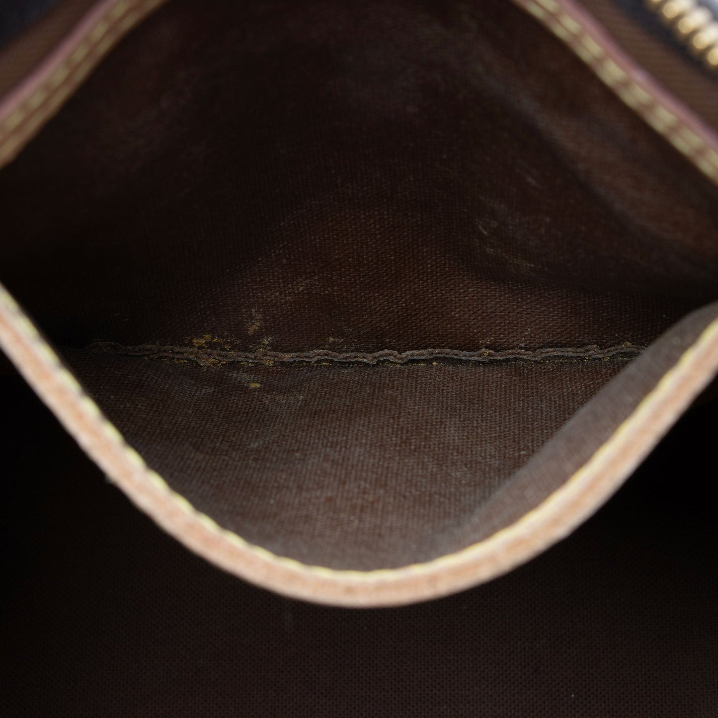Louis Vuitton Monogram Canvas Speedy Bandouliere 25 Satchel (SHF-oUmJ5y)