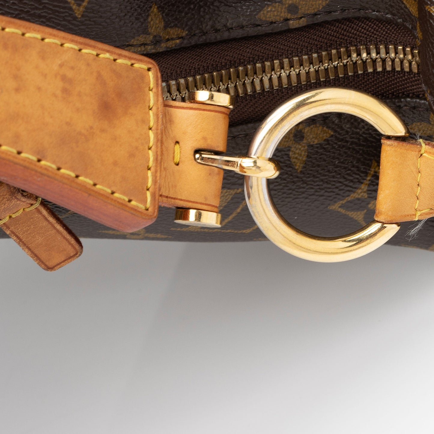 Louis Vuitton Monogram Canvas Sully PM Shoulder Bag (SHF-UwesCg)