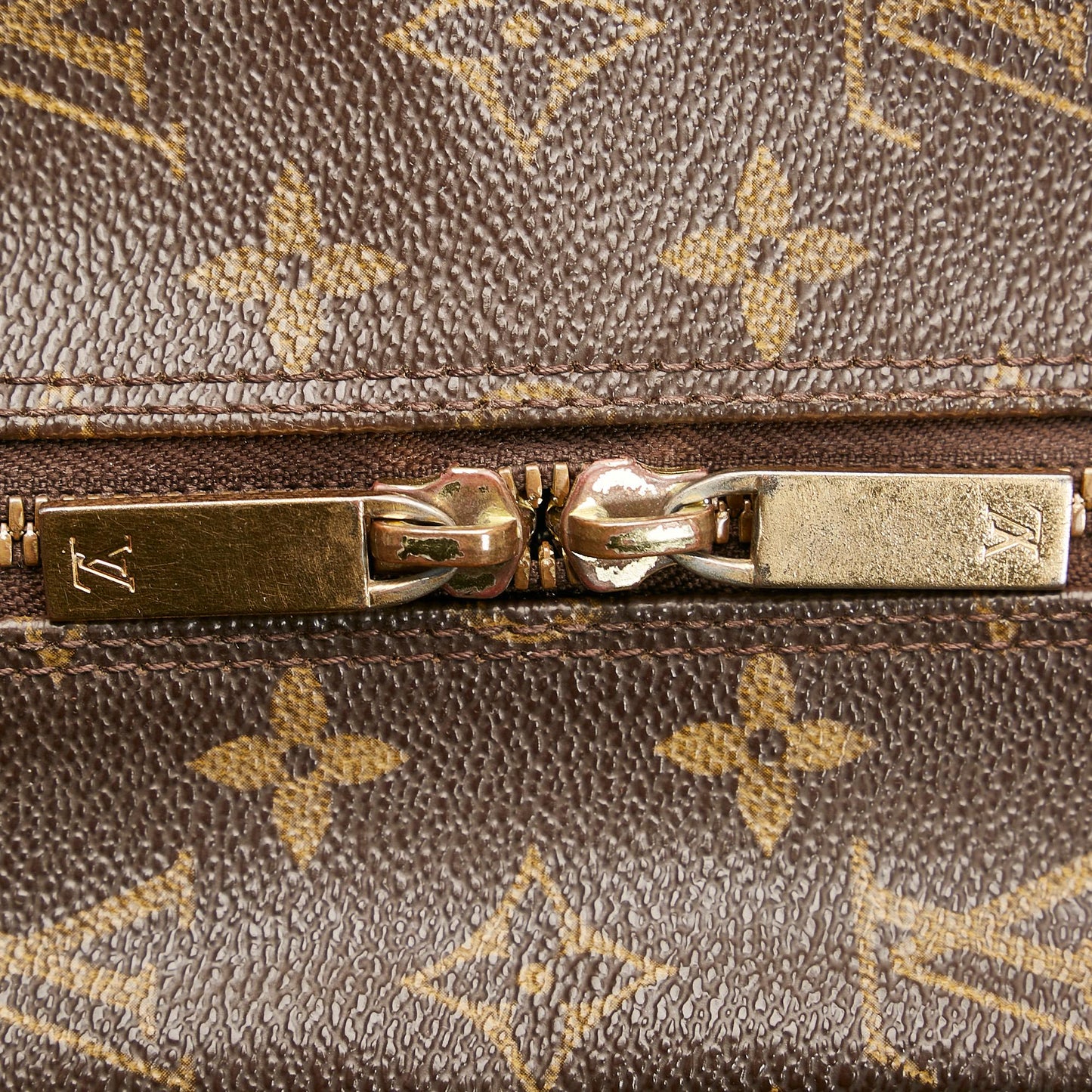 Louis Vuitton Monogram Cite GM (SHG-VlHXeU)