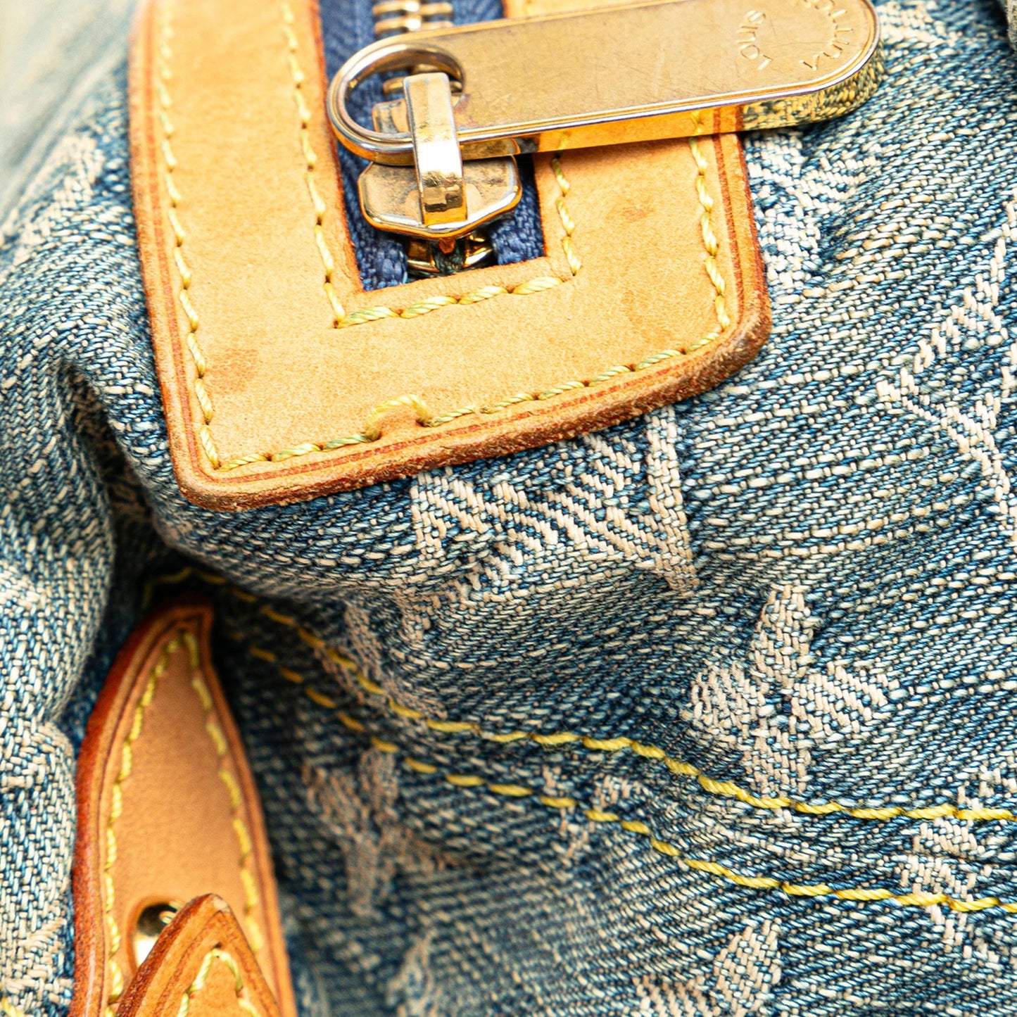 Louis Vuitton Monogram Denim Baggy PM (SHG-cfQdPp)