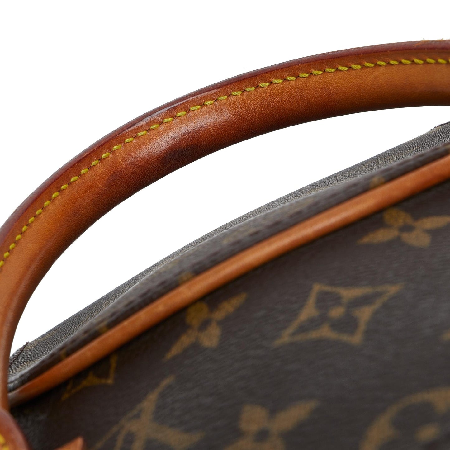 Louis Vuitton Monogram Ellipse PM (SHG-lo7ynr)