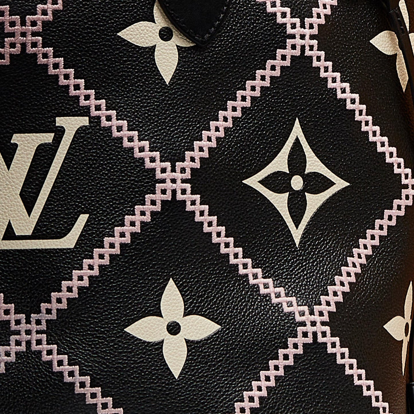 Louis Vuitton Monogram Empreinte Giant Broderies Neverfull MM (SHG-xRWoVc)