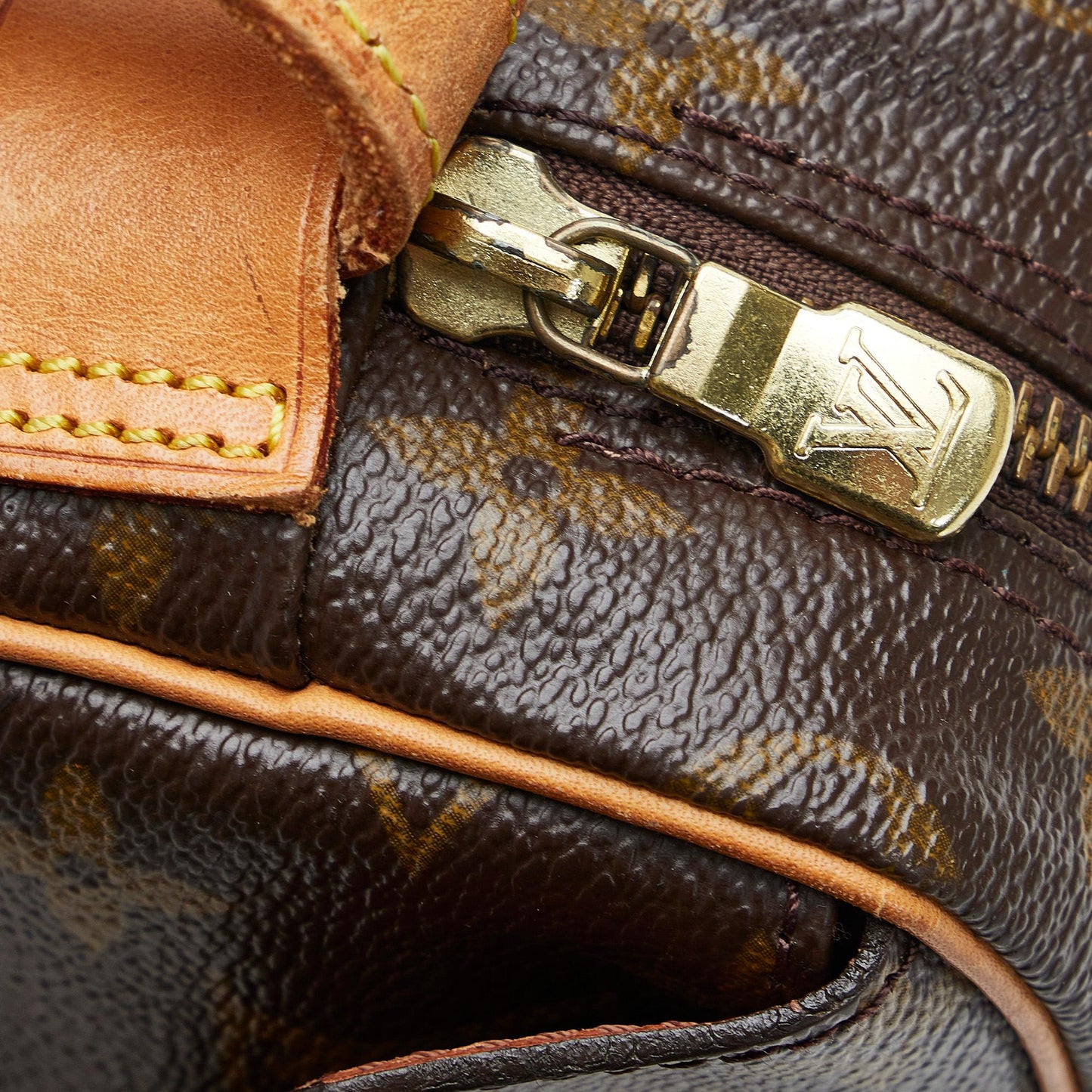 Louis Vuitton Monogram Jeune Fille (SHG-EoYkrl)