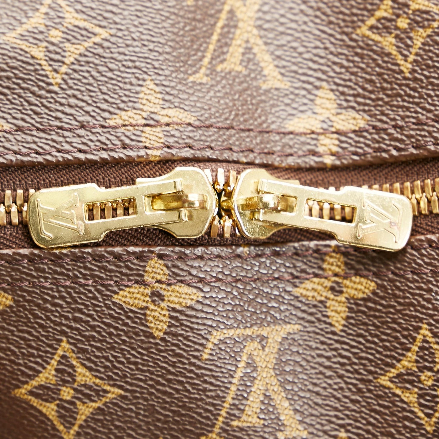Louis Vuitton Monogram Keepall Bandouliere 60 (SHG-35997)