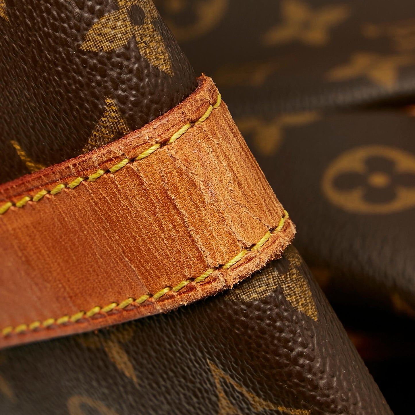 Louis Vuitton Monogram Keepall Bandouliere 60 (SHG-36340)