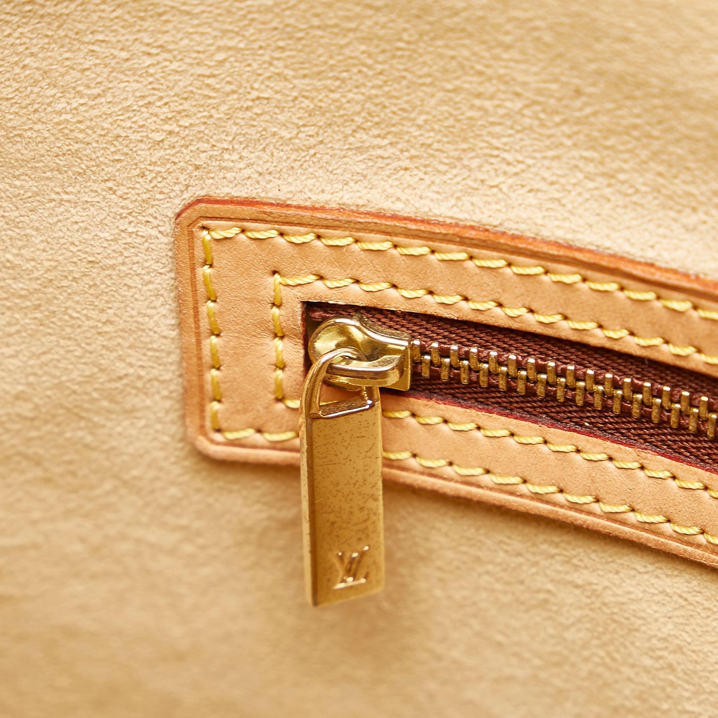 Louis Vuitton Monogram Looping GM (SHG-35782)