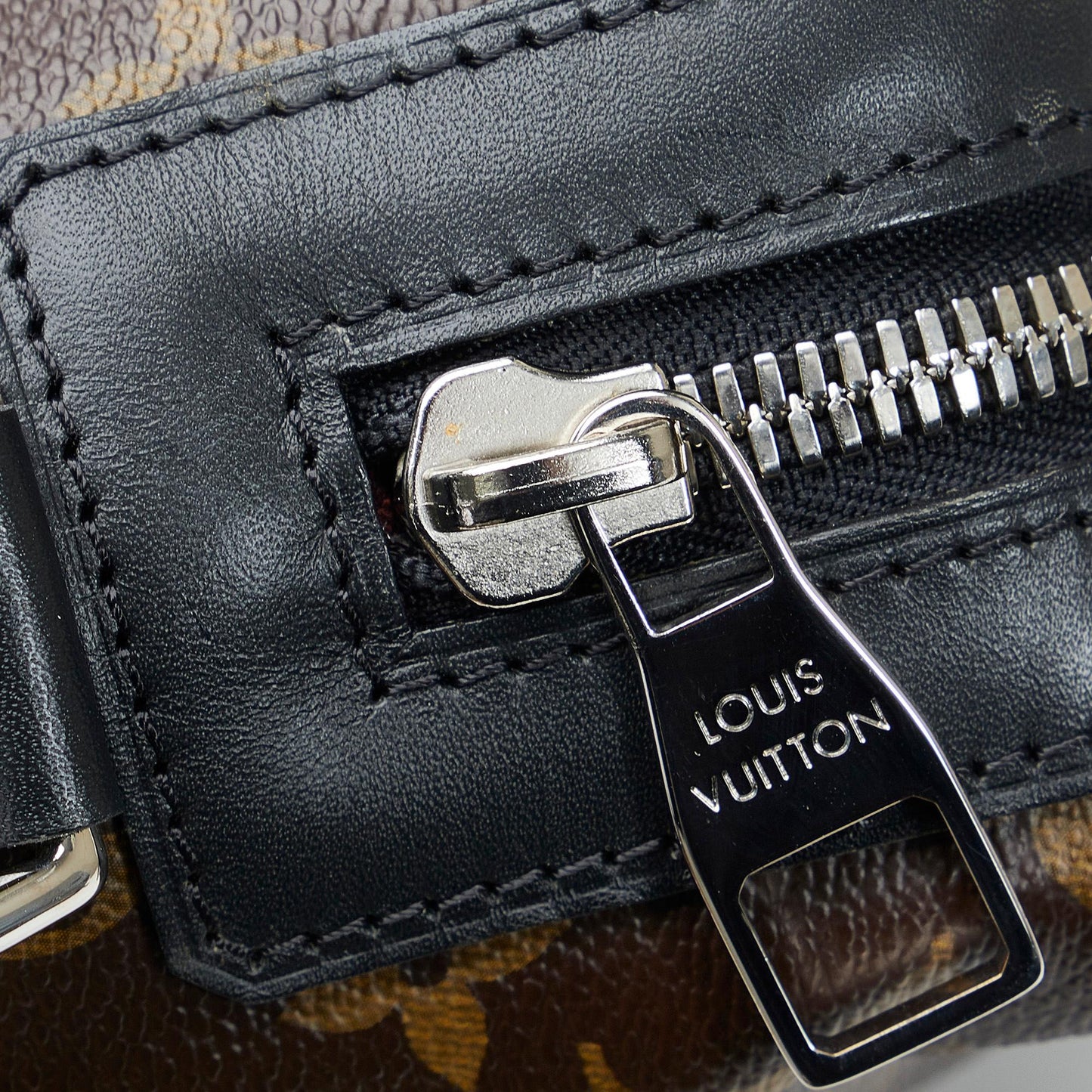 Louis Vuitton Monogram Macassar Torres GM (SHG-6dtbUo)