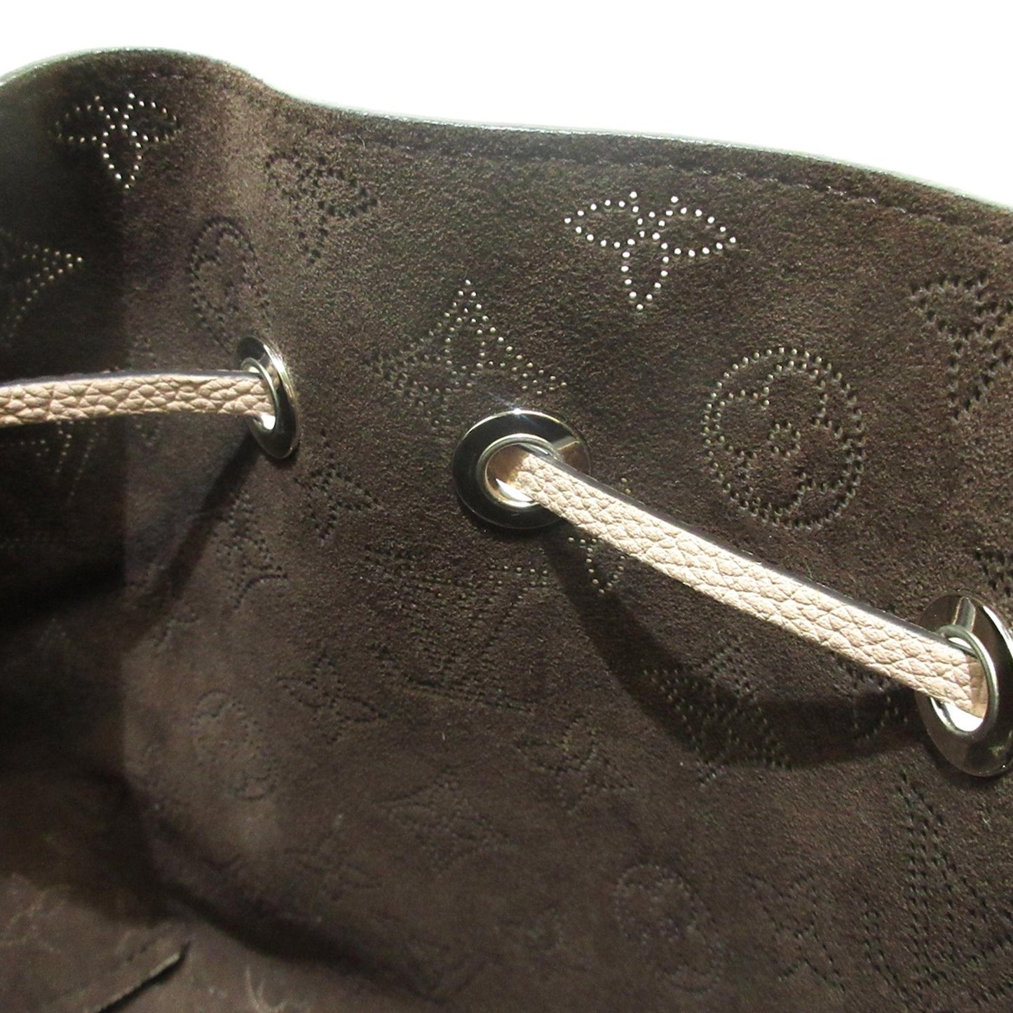 Louis Vuitton Monogram Mahina Bella (SHG-NmIasW)