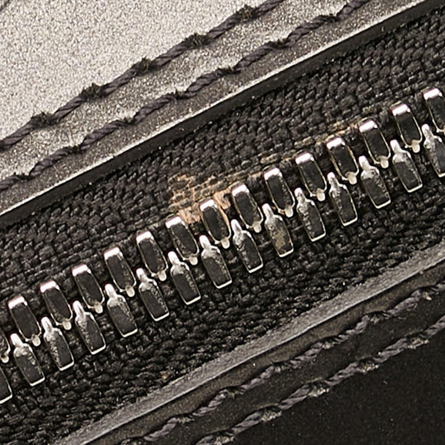 Louis Vuitton Monogram Mat Malden (SHG-ut8Uut)