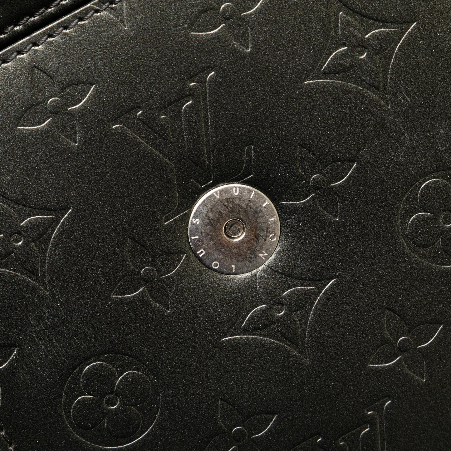 Louis Vuitton Monogram Mat Wilwood (SHG-ezppJe)