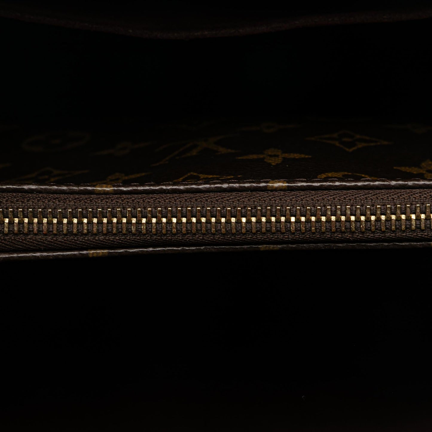 Louis Vuitton Monogram Montaigne MM (SHG-YCmNoT)