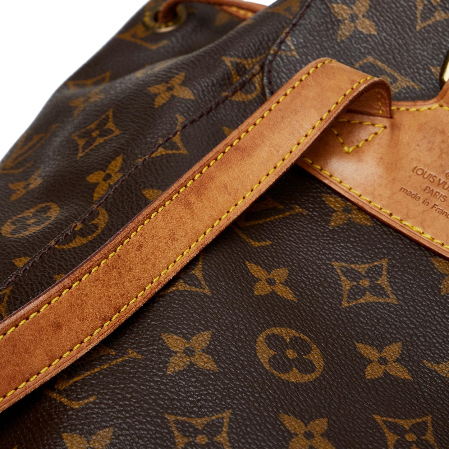 Louis Vuitton Monogram Montsouris MM (SHG-MsDEE7)