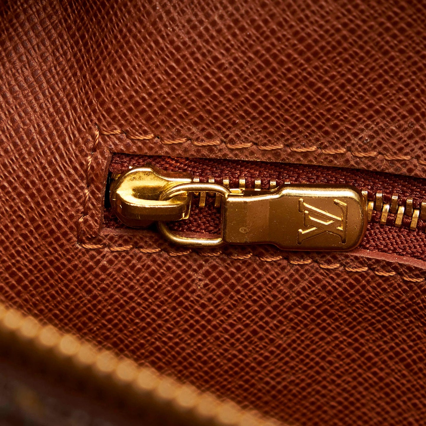 Louis Vuitton Monogram Nile (SHG-30666)