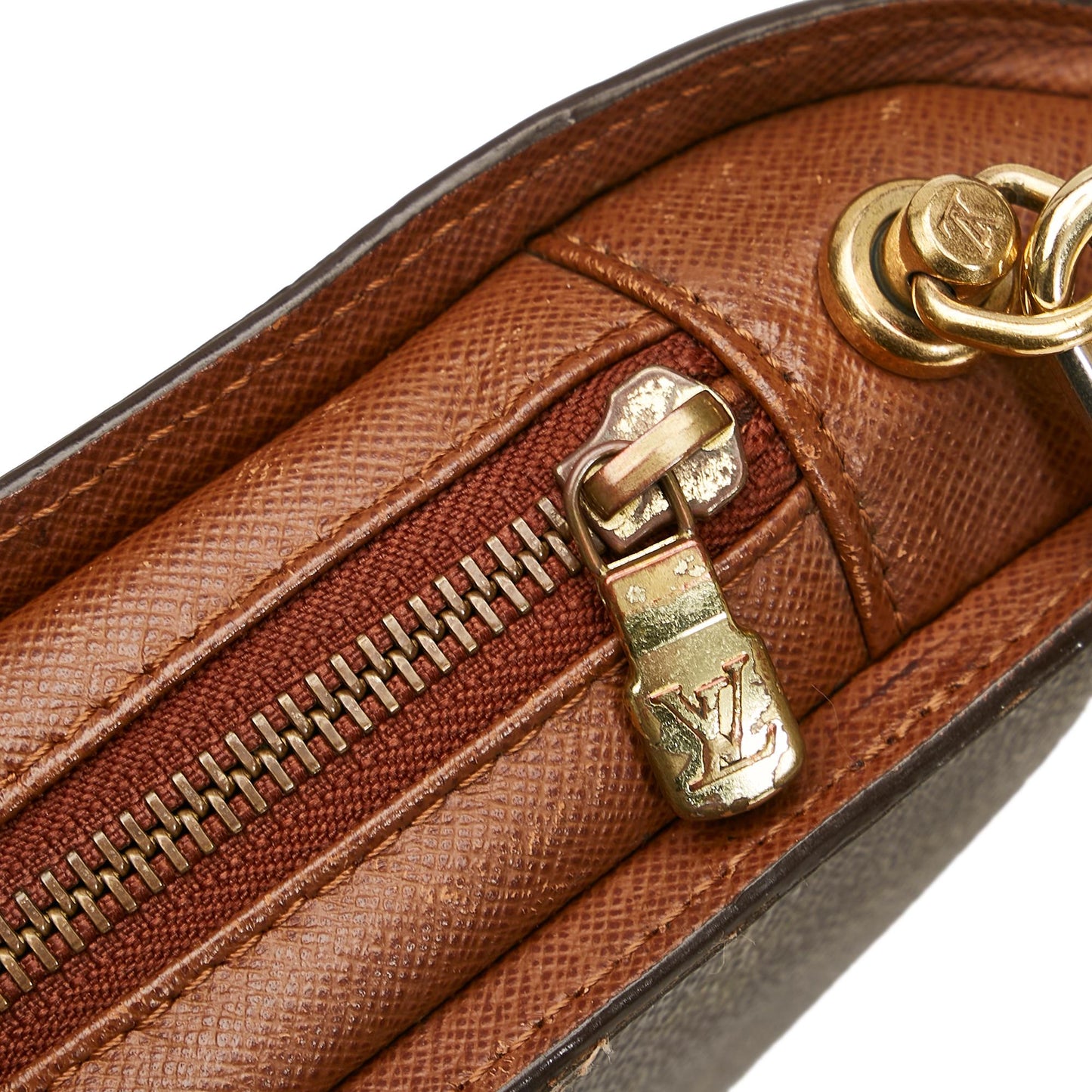 Louis Vuitton Monogram Orsay (SHG-R3NIiv)